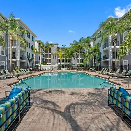 Free Pool & Gym 1 Mi To Usf Villa
